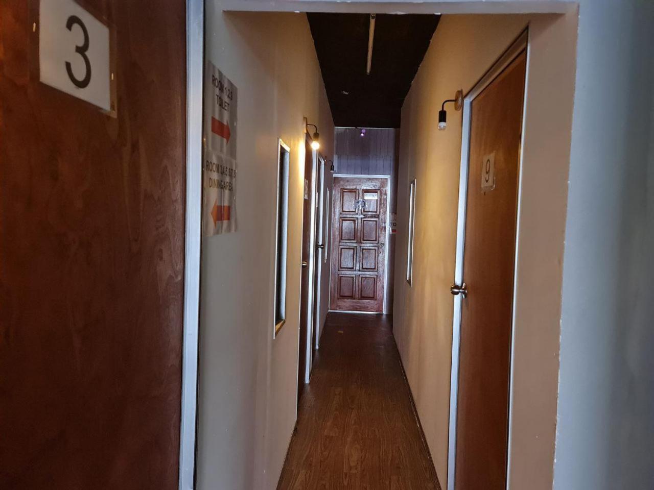Ayden Hostel Airport Transit - Klia Sepang Dış mekan fotoğraf