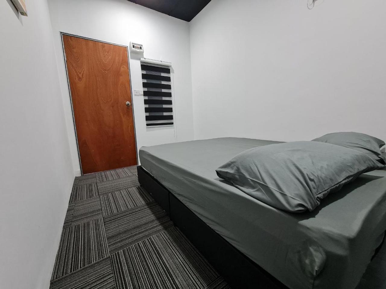 Ayden Hostel Airport Transit - Klia Sepang Dış mekan fotoğraf
